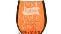 I'm Not Drunk I'm Full of Holiday Spirit Laser Etched Stemless Wine Glass or Tumbler with Lid - Mom Gift, Sarcastic, Christmas Gift
